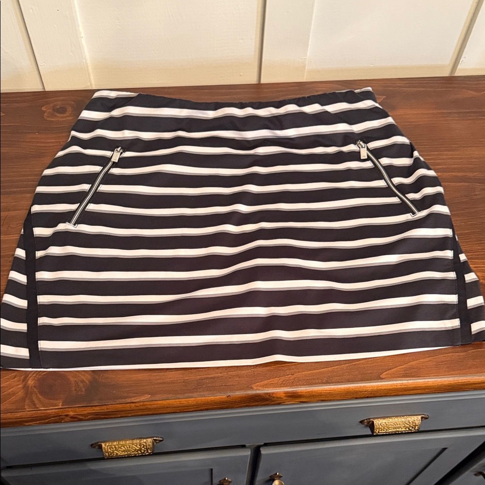 Tail Golf Tennis Skort Medium Black White Striped Athletic Skirt Shorts